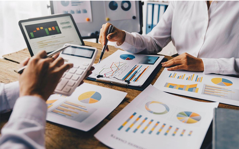 Sustainable Growth in Uganda: Overcoming Financial Pitfalls with Sage 300